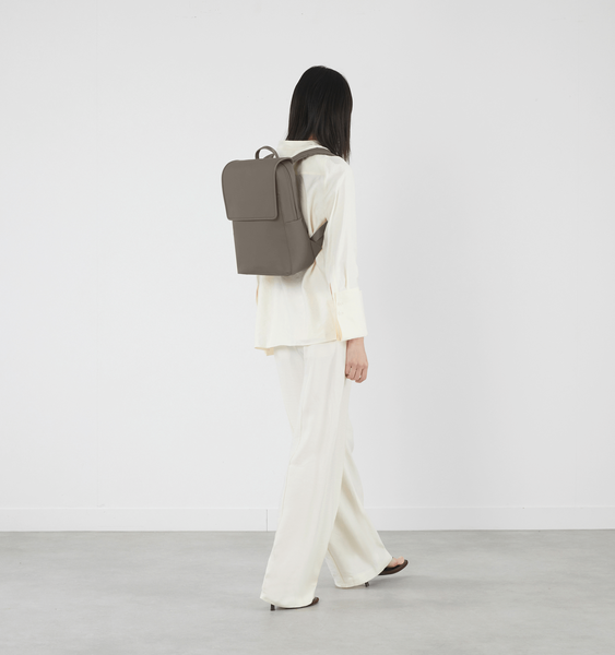 Lost In Berlin Sac à dos Square 15" Lost In Berlin Sac à dos Square 15"