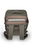 Lost In Berlin Reiserucksack Light 15.6"