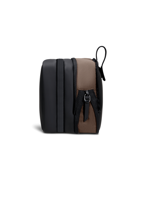 Lipault Lost In Berlin Split Toiletry Bag  Noir