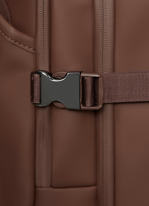 Lost In Berlin Pilot Case 16"