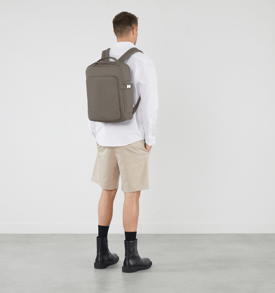 Lost In Berlin Sac à dos Pro 16" Lost In Berlin Sac à dos Pro 16"