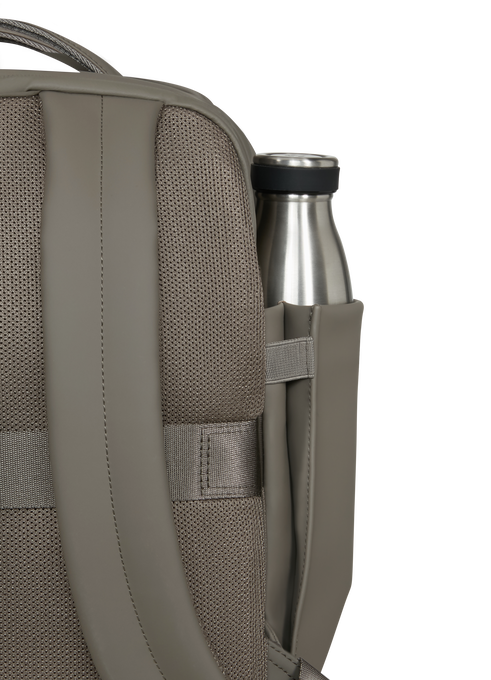 Lost In Berlin Reiserucksack Light 15.6"