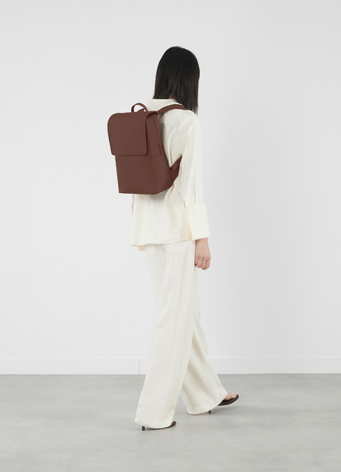 Lipault Lost In Berlin Square Backpack 2.0  Spiced Mocha