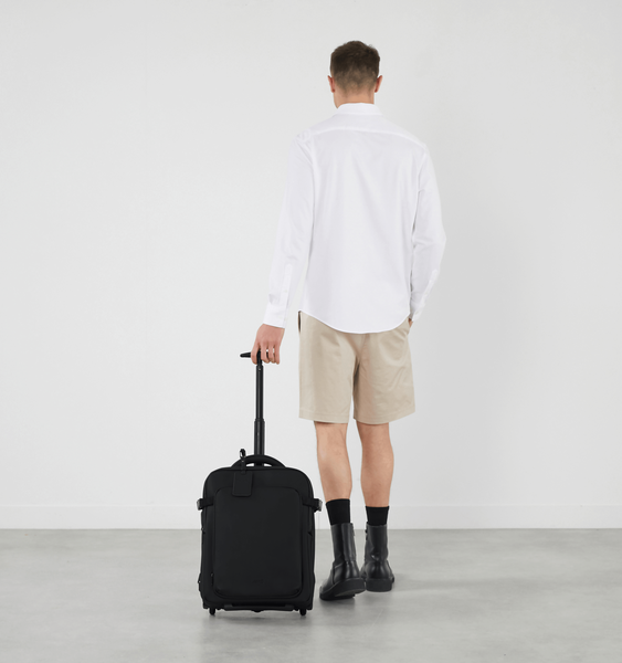 Lost In Berlin Sac à dos Pro à roulettes 16" Lost In Berlin Sac à dos Pro à roulettes 16"